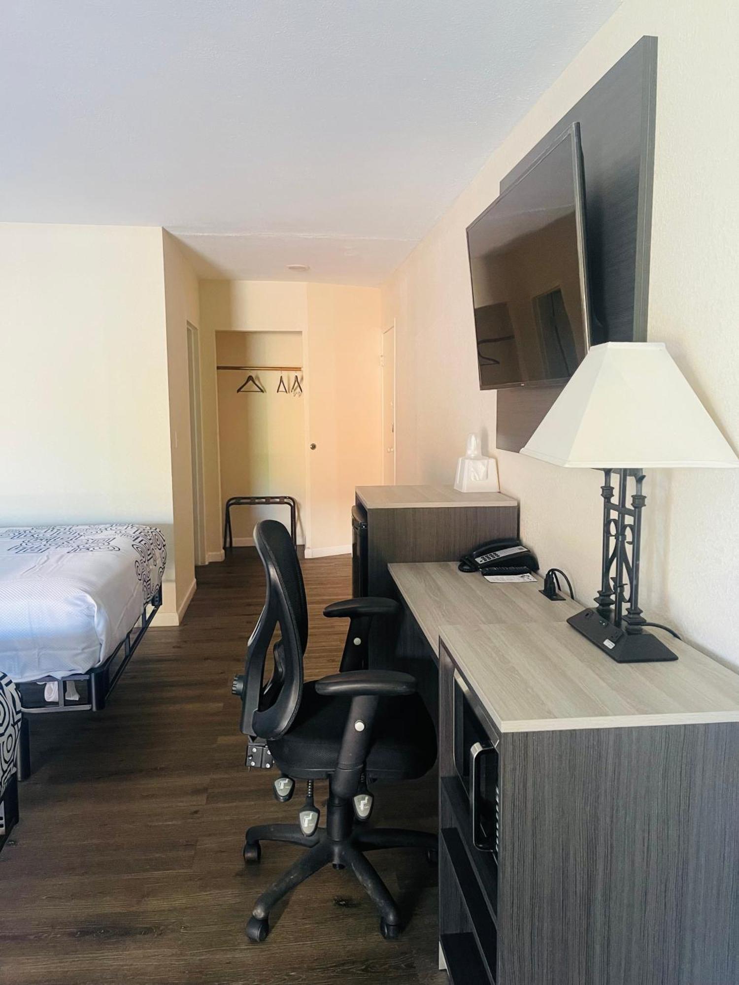 Bourbon Capital Inn Bardstown Luaran gambar